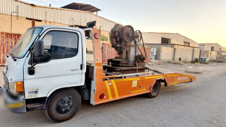 نقل المكائن والمعدات الخفيفة في جدة